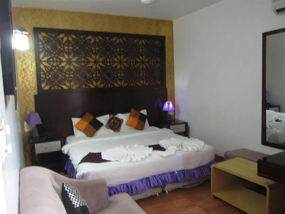 Hotel Windsor Bay Calangute Exterior photo